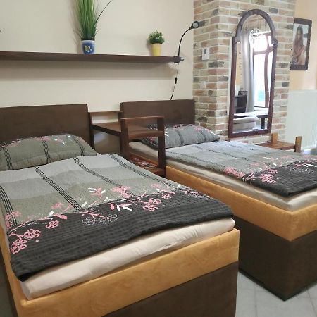 Apartman Holandska 120 Beroun Beroun  Luaran gambar